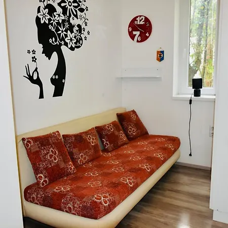 Apartment Kunfi Apartmanhaz - Jakuzzi, 4 Halo Siófok