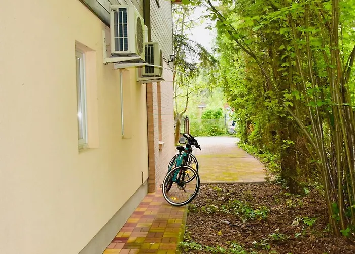 شقة Kunfi Apartmanhaz - Jakuzzi, 4 Halo *