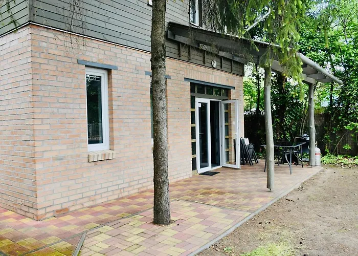 Kunfi Apartmanhaz - Jakuzzi, 4 Halo شيوفوك