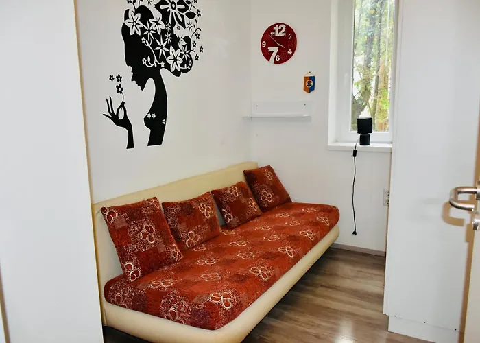 Apartment Kunfi Apartmanhaz - Jakuzzi, 4 Halo Siofok