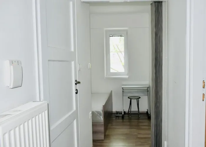Kunfi Apartmanhaz - Jakuzzi, 4 Halo